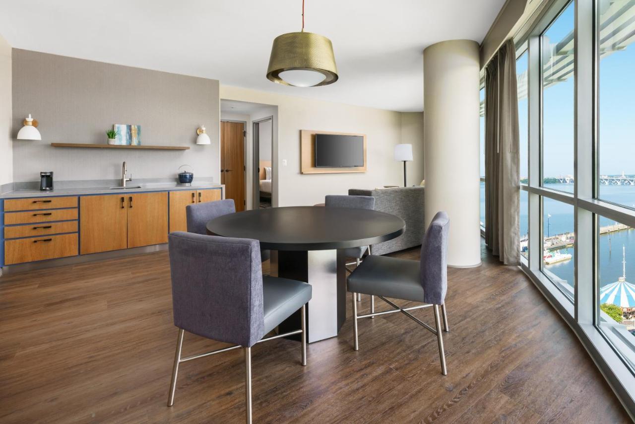 Hyatt Place נאשיונל הארבור מראה חיצוני תמונה